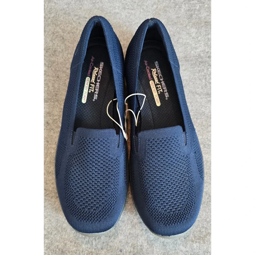 NEW Skechers Relaxed Fit slip-on shoes Women's Sz 10 navy Air-Cooled Memory Foam